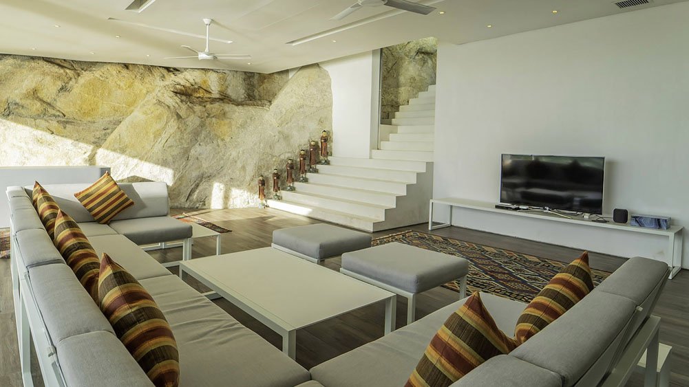 Villa Amanzi Kamala - Intimate living space